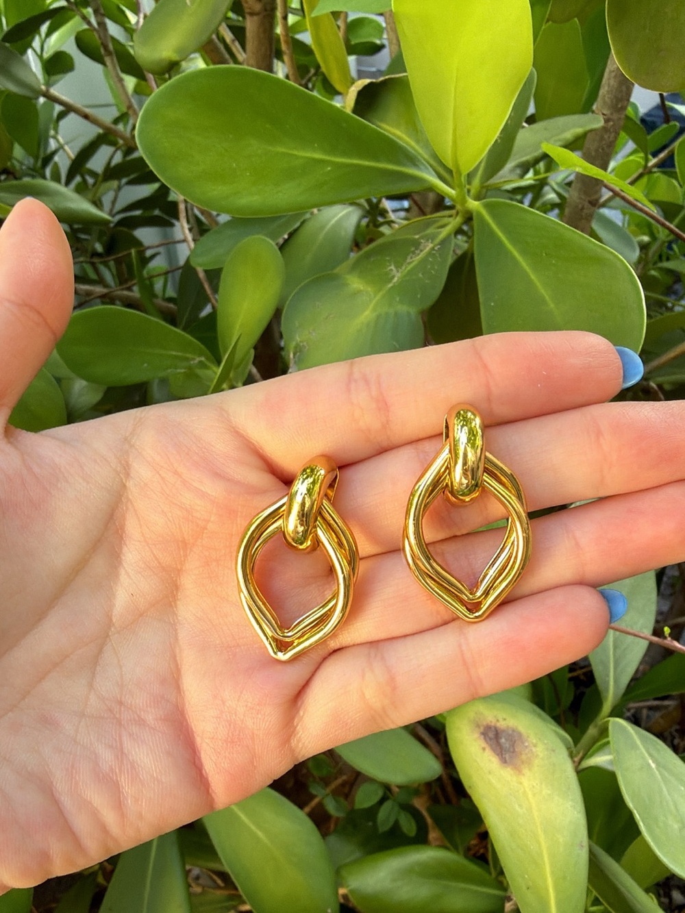 Gold Teardrop Link Earrings - Women's Fashion Jewelry